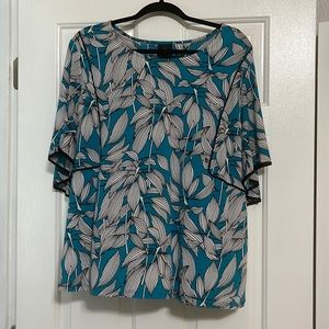 WORTHINGTON TOP - XL only tried on and took off tags